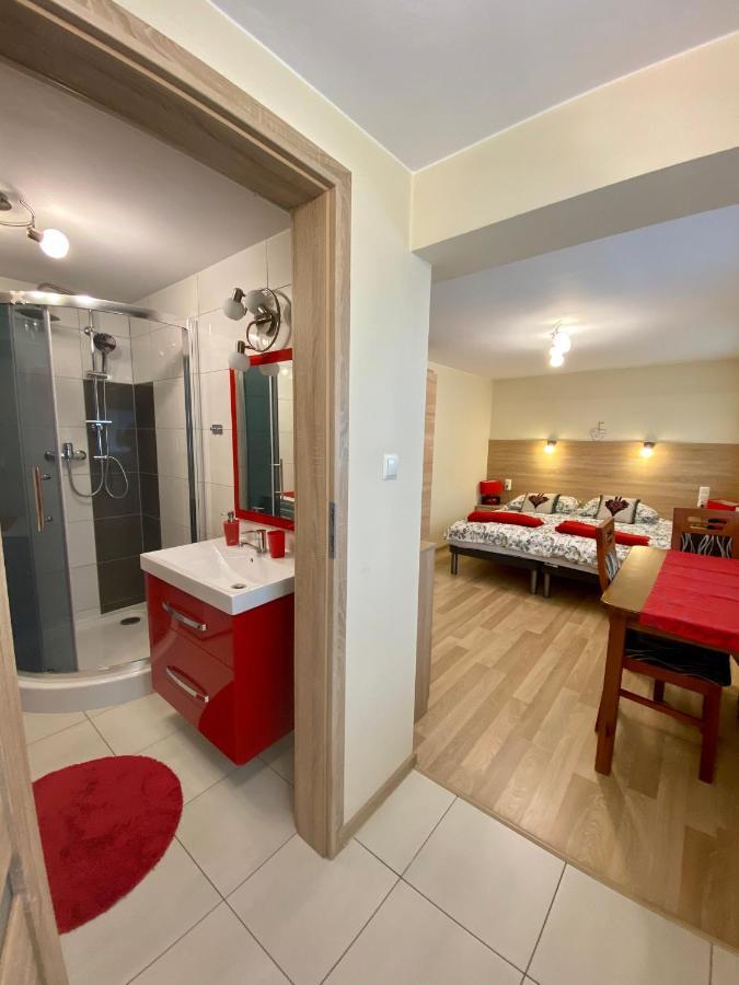 Osrodek Wczasowo-Kolonijny Gron Bed and Breakfast Biały Dunajec Exteriör bild