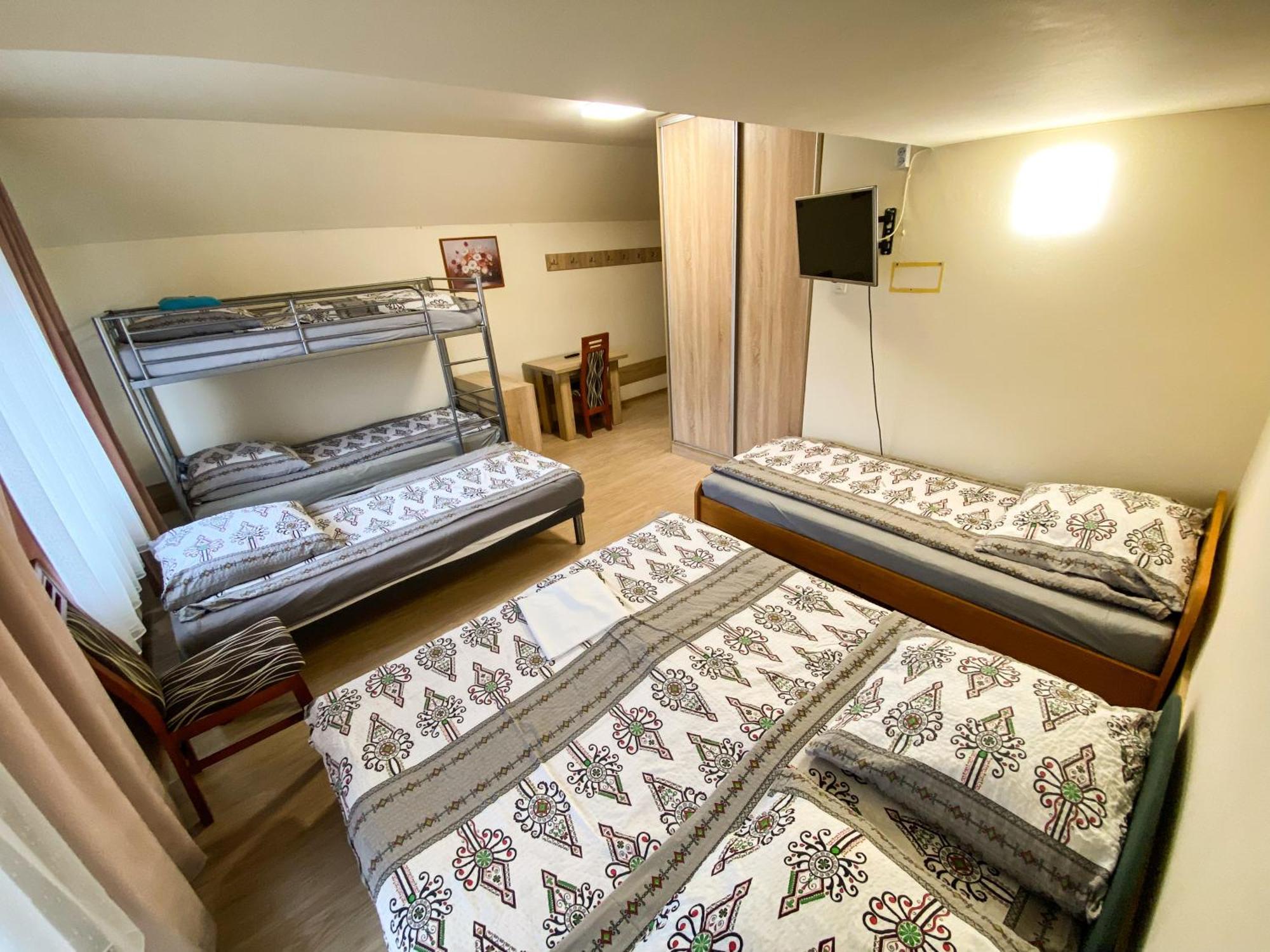 Osrodek Wczasowo-Kolonijny Gron Bed and Breakfast Biały Dunajec Exteriör bild