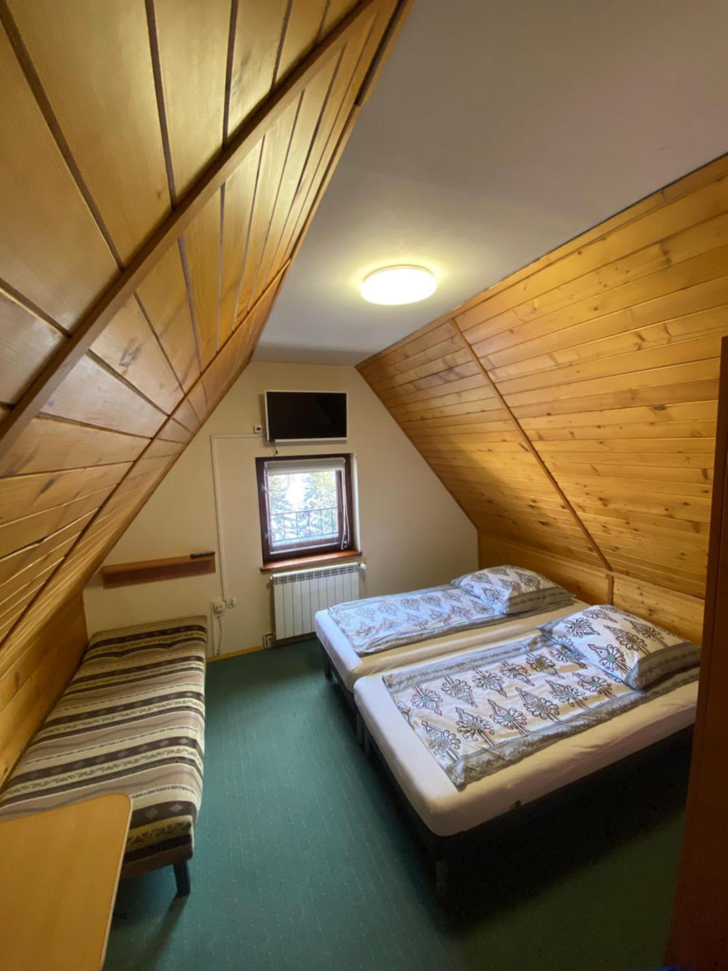 Osrodek Wczasowo-Kolonijny Gron Bed and Breakfast Biały Dunajec Exteriör bild